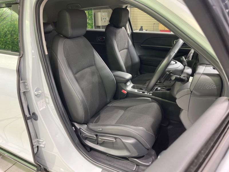 2022 Honda Vezel 6AA-RV5 (UW-6aa2216bc29da)[6]