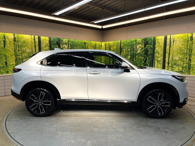2023 Honda Vezel 6AA-RV5 (UW-6aa2216f2f177)[11]