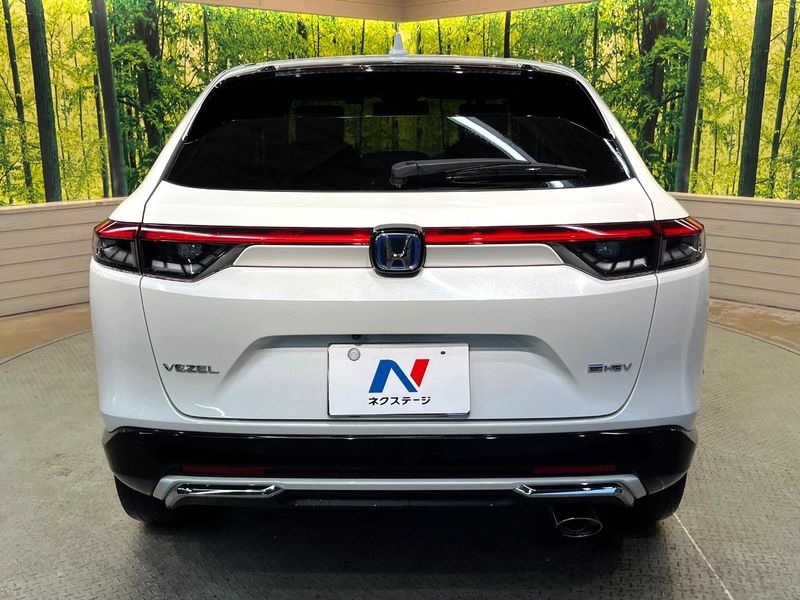 2023 Honda Vezel 6AA-RV5 (UW-6aa2216f2f177)[13]