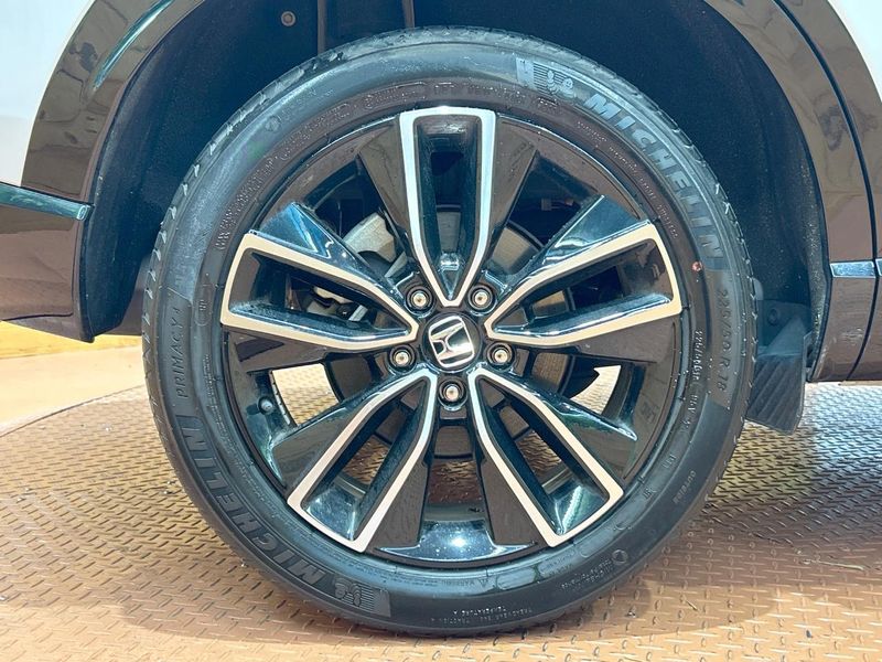 2023 Honda Vezel 6AA-RV5 (UW-6aa2216f61f4b)[9]