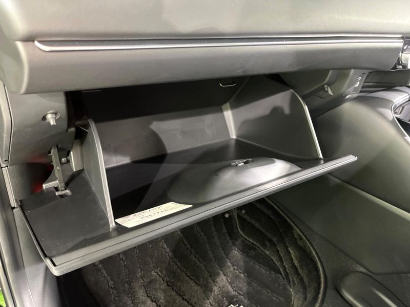 2023 Honda Vezel 6AA-RV5 (UW-6aa221711d811)[5]