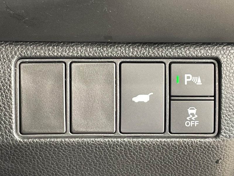 2024 Honda Vezel 6AA-RV5 (UW-6aa22174a6714)[11]