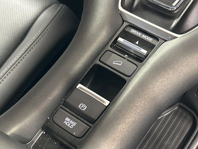 2025 Honda ZR-V 6AA-RZ4 (UW-6aa2217b381de)[20]
