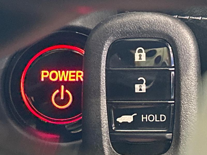 2025 Honda ZR-V 6AA-RZ4 (UW-6aa2217b381de)[8]