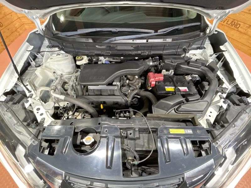 2018 Nissan X-Trail DBA-T32 (UW-6aa22194c9a08)[21]