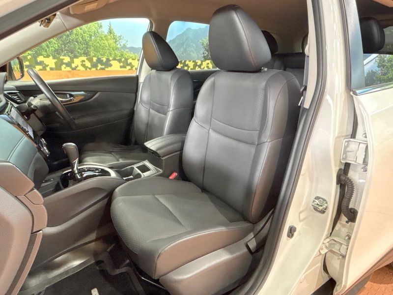 2018 Nissan X-Trail DBA-T32 (UW-6aa22194c9a08)[26]