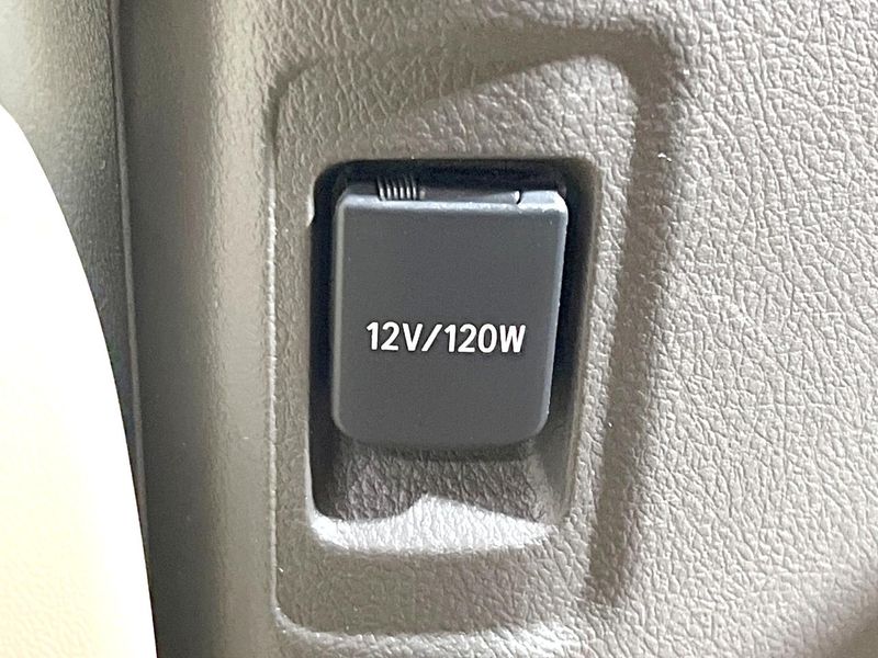 2022 Toyota Land Cruiser Prado 3BA-TRJ150W (UW-6aa2219df1353)[23]