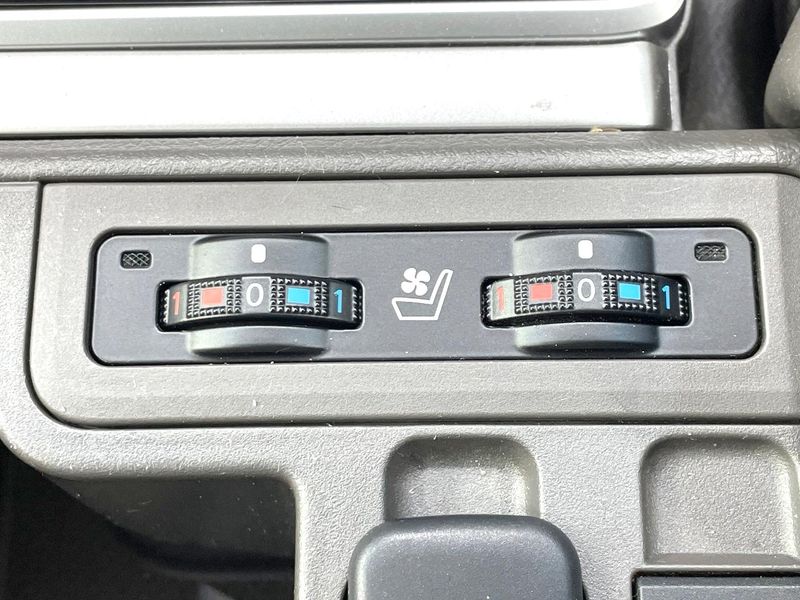2023 Toyota Land Cruiser Prado 3BA-TRJ150W (UW-6aa221a1ef942)[15]