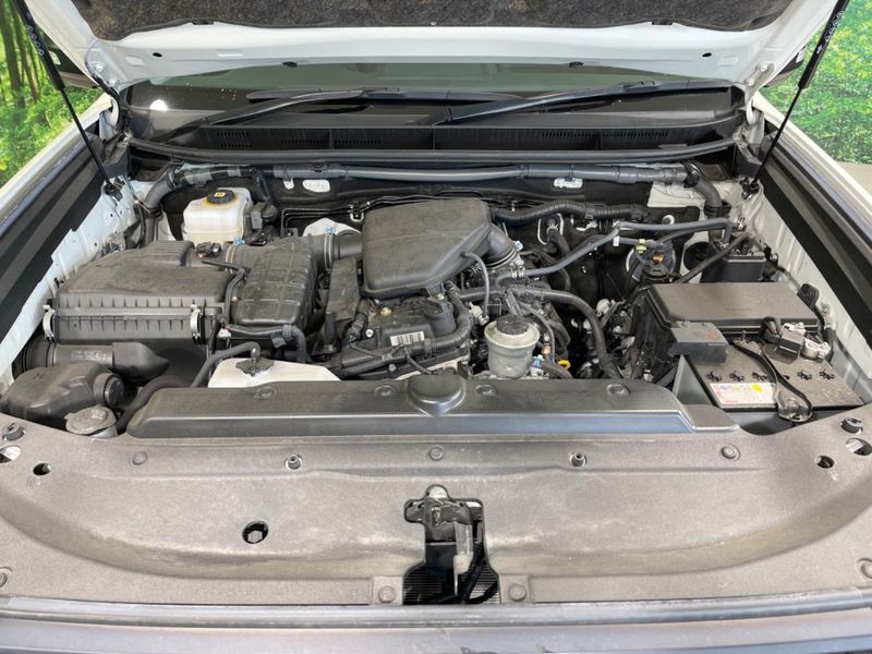 2023 Toyota Land Cruiser Prado 3BA-TRJ150W (UW-6aa221a27b9ec)[11]