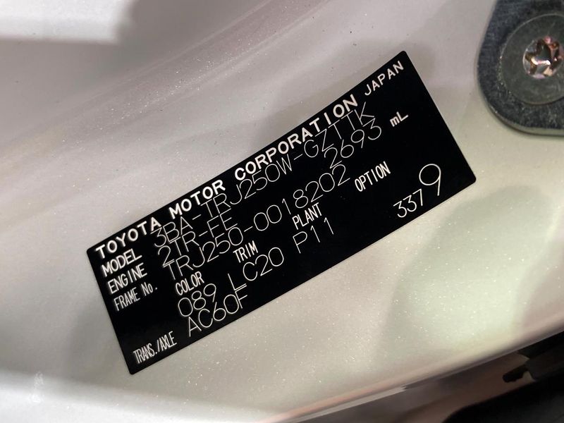 2025 Toyota Land Cruiser 250 3BA-TRJ250W (UW-6aa221a98f296)[1]