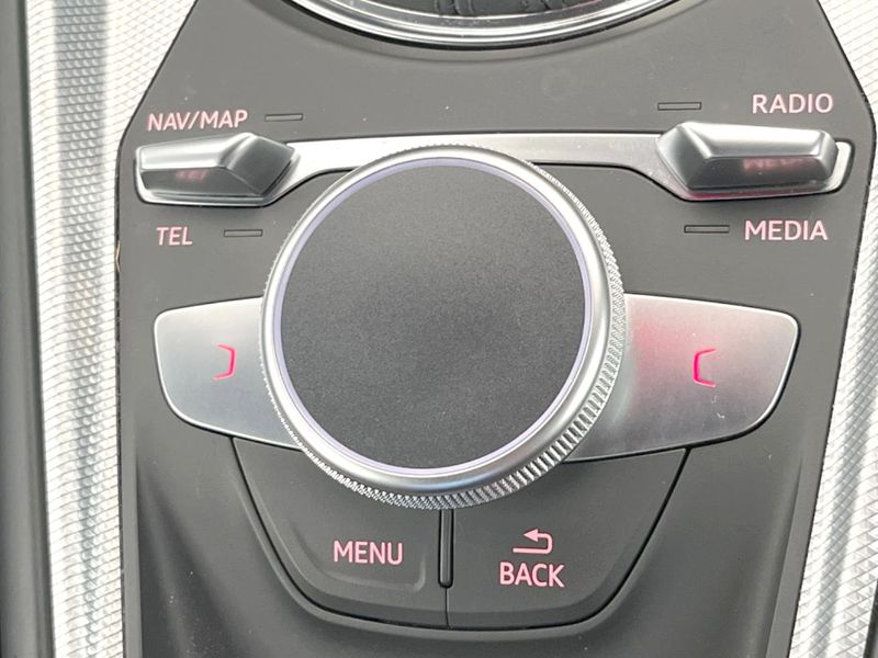 2015 Audi TT Coupe ABA-FVCHHF (UW-6aa221addd2b0)[19]