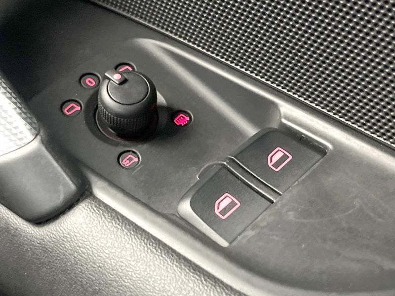 2015 Audi TT Coupe ABA-FVCHHF (UW-6aa221addd2b0)[29]