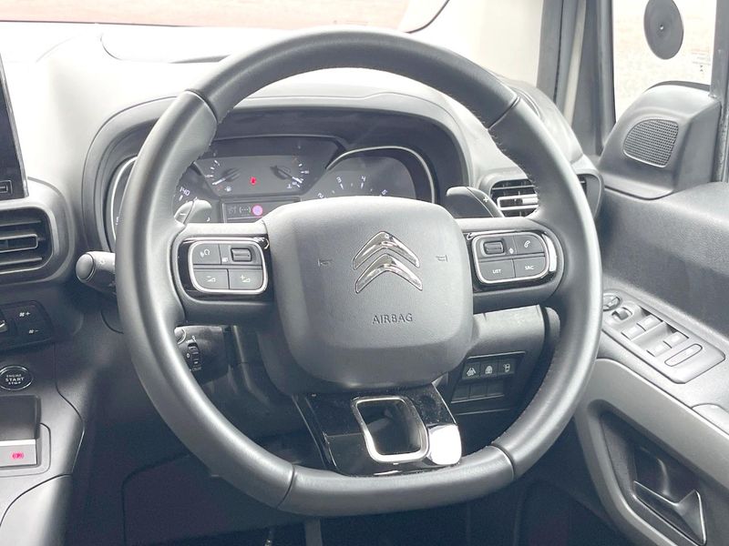 2023 Citroen Berlingo 3DA-K9CYH01L (UW-6aa221be1f04a)[21]