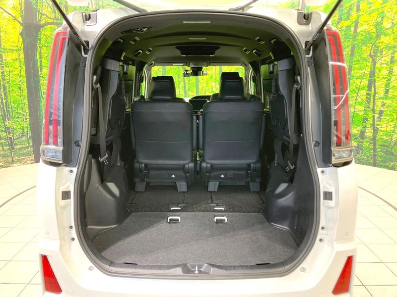 2021 Toyota Noah 3BA-ZRR80W (UW-6aa221ff05698)[23]