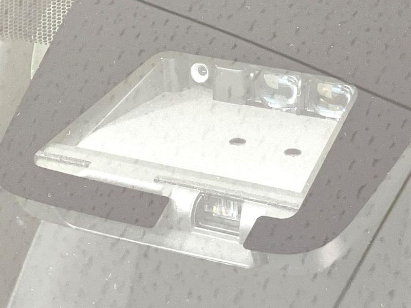 2021 Toyota Noah 3BA-ZRR80W (UW-6aa221ff05698)[5]