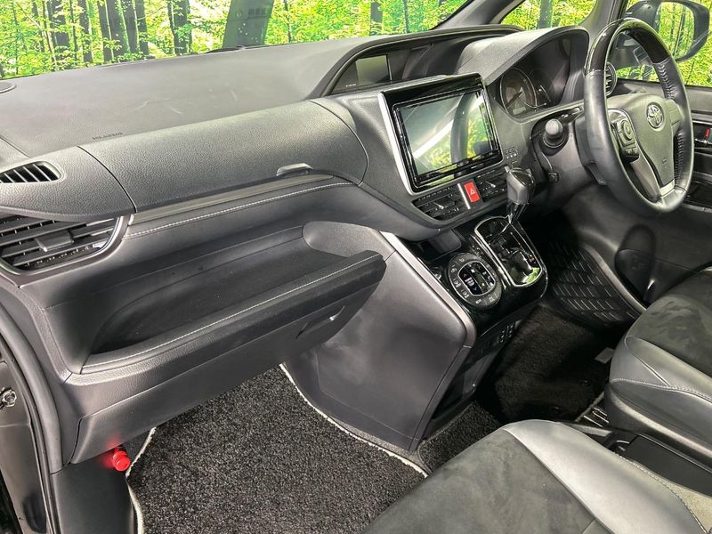 2021 Toyota Esquire 3BA-ZRR85G (UW-6aa222032b1f8)[15]