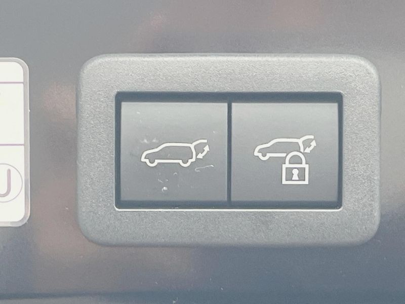 2022 Toyota Corolla Cross 3BA-ZSG10 (UW-6aa22203716e3)[6]