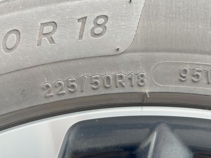 2022 Toyota Corolla Cross 3BA-ZSG10 (UW-6aa22203716e3)[13]