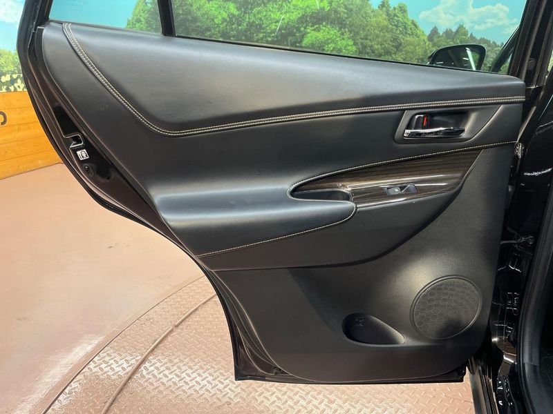 2017 Toyota Harrier DBA-ZSU60W (UW-6aa222069ea39)[5]