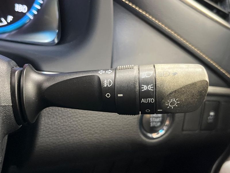 2017 Toyota Harrier DBA-ZSU60W (UW-6aa222069ea39)[27]