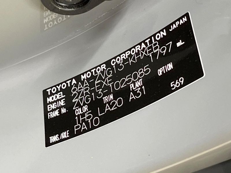 2024 Toyota Corolla Cross 6AA-ZVG13 (UW-6aa2220c1d7ec)[1]