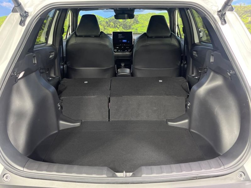 2025 Toyota Corolla Cross 6AA-ZVG13 (UW-6aa2220f70569)[23]