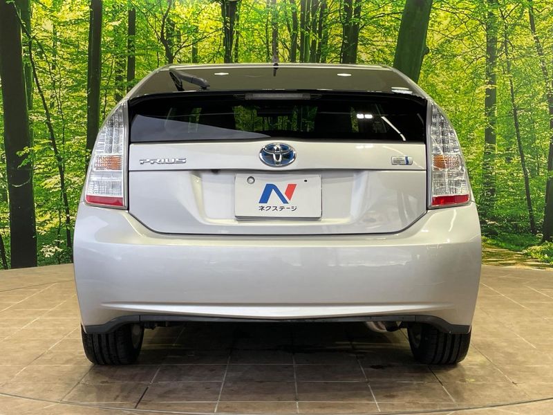 2012 Toyota Prius DAA-ZVW30 (UW-6aa2221637d8a)[16]