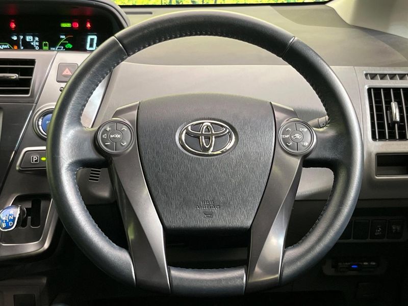 2014 Toyota Prius α DAA-ZVW41W (UW-6aa22219c3be5)[26]