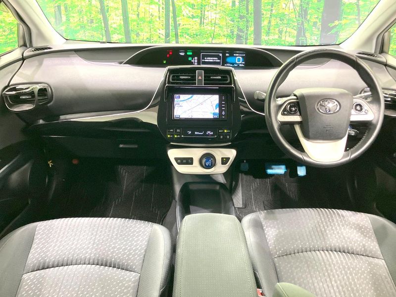 2016 Toyota Prius DAA-ZVW50 (UW-6aa2221a9fc36)[25]