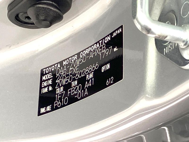 2016 Toyota Prius DAA-ZVW50 (UW-6aa2221a9fc36)[1]