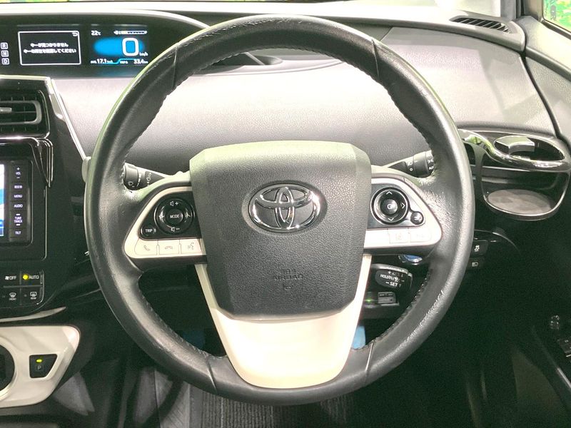 2016 Toyota Prius DAA-ZVW50 (UW-6aa2221a9fc36)[26]