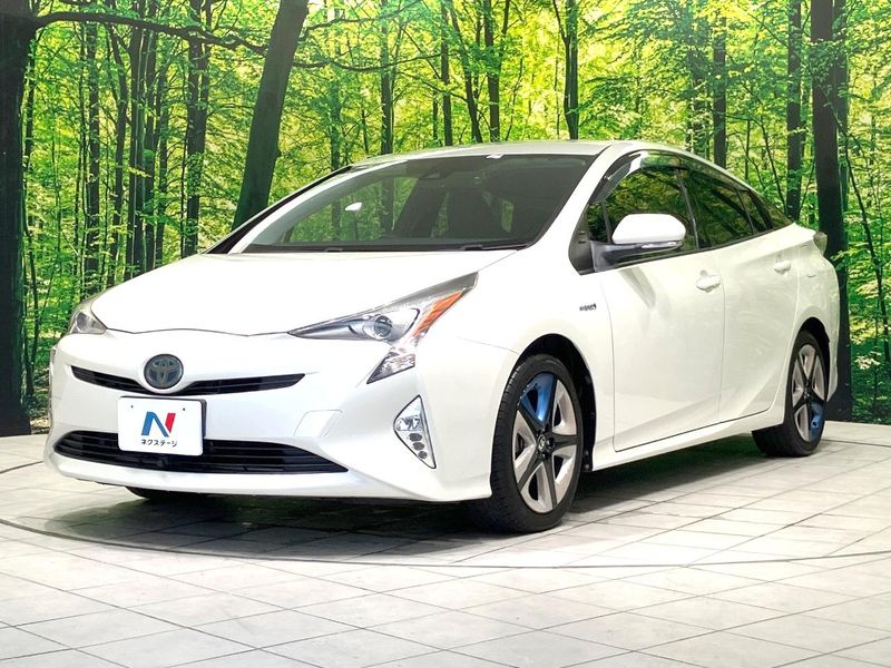 2016 Toyota Prius DAA-ZVW50 (UW-6aa2221f8b2e9)[14]
