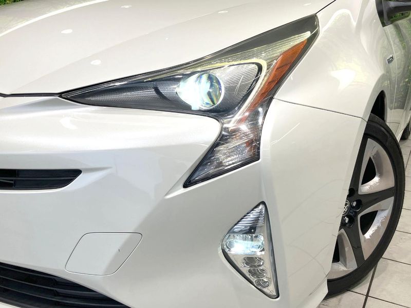 2016 Toyota Prius DAA-ZVW50 (UW-6aa2221f8b2e9)[9]