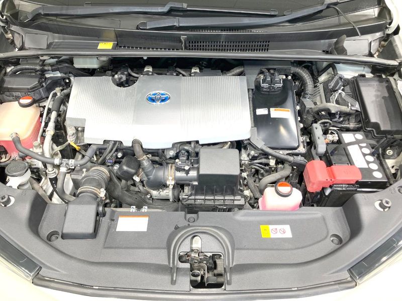 2016 Toyota Prius DAA-ZVW50 (UW-6aa2221f8b2e9)[4]