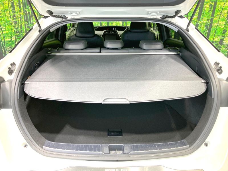 2016 Toyota Prius DAA-ZVW50 (UW-6aa2221f8b2e9)[22]