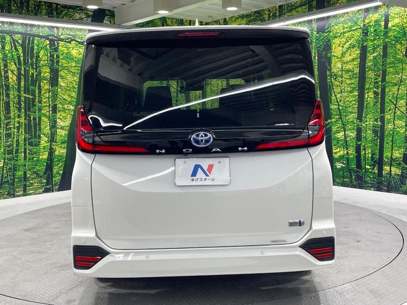 2024 Toyota Noah 6AA-ZWR90W (UW-6aa222438fea3)[18]