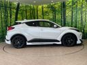 2022 Toyota C-HR 6AA-ZYX11 (UW-6aa2224dc32e3)[18]