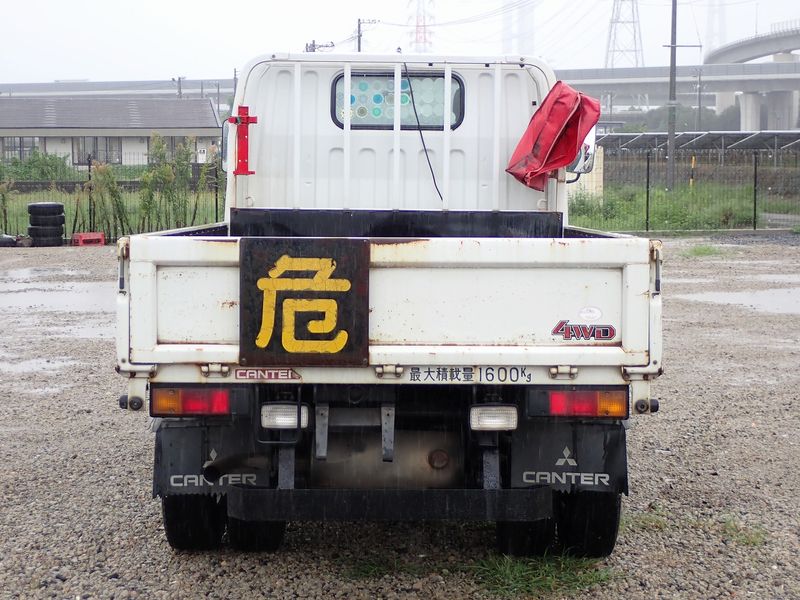 1996 Mitsubishi Canter KC-FG507B (UW-mtv23pceowlb)[4]