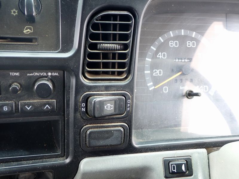 1995 Mitsubishi Canter KC-FE507BT (UW-mtv23rejizro)[32]