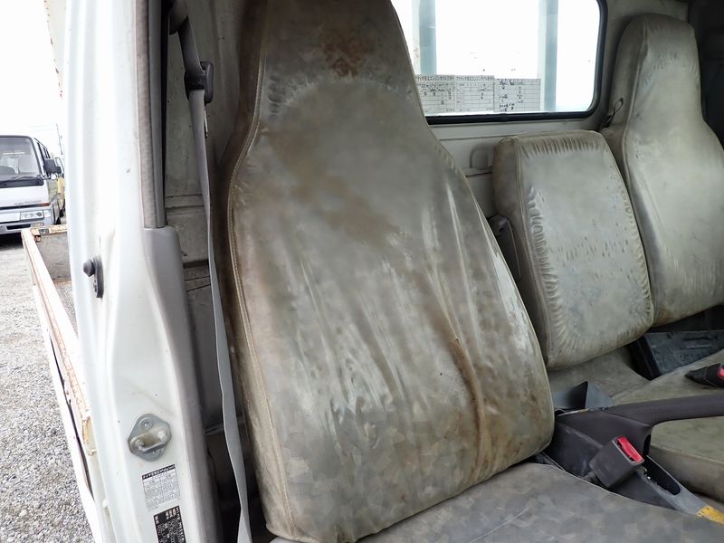 2010 Hino DUTRO BKG-XZU508M (UW-mtv23rx4o15v)[23]