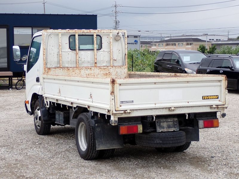 2010 Hino DUTRO BKG-XZU508M (UW-mtv23rx4o15v)[3]