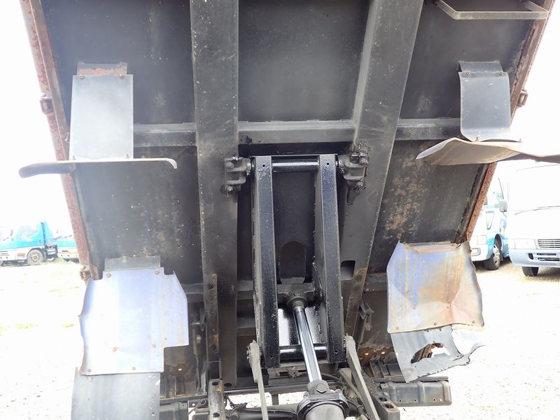 2003 Mitsubishi Canter KK-FE71CBD (UW-mtv23sgtrlmq)[48]