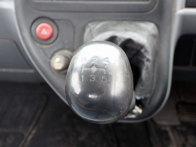2003 Mitsubishi Canter KK-FE71CBD (UW-mtv23sgtrlmq)[26]