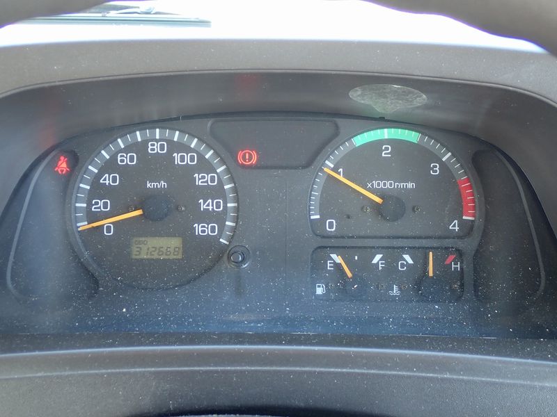2002 Mitsubishi Rosa KK-BE63CE (UW-mtv23tgylgas)[26]