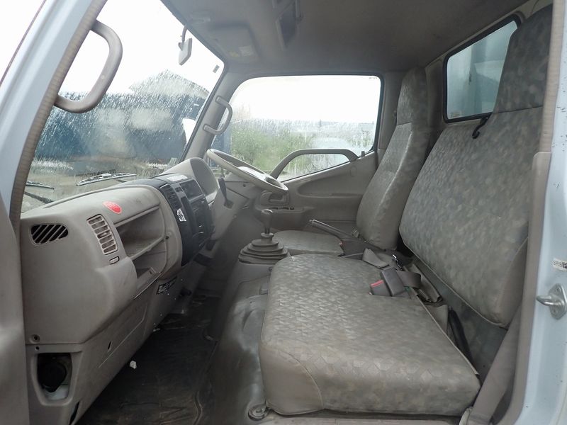 2008 Toyota Dyna Truck BDG-XZU348 (UW-mtv23tyom9w9)[36]