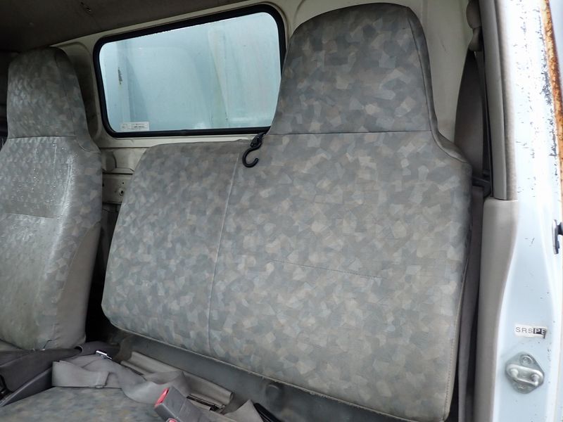 2008 Toyota Dyna Truck BDG-XZU348 (UW-mtv23tyom9w9)[37]