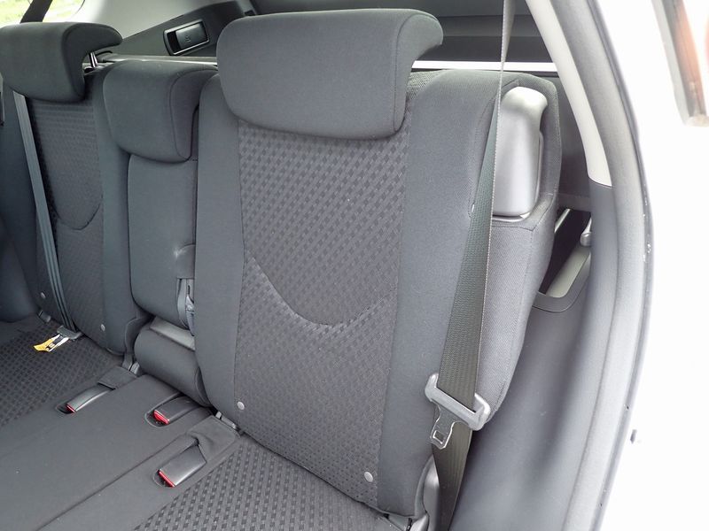 2011 Toyota Vanguard DBA-ACA33W (UW-mtv23uxixlez)[47]
