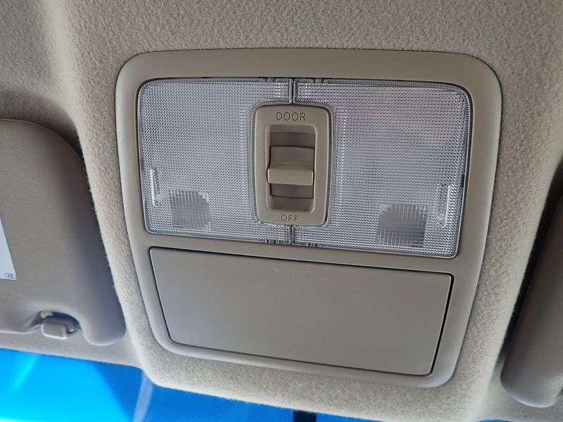 2009 Toyota Vanguard DBA-ACA33W (UW-mtv23vee2gjg)[31]