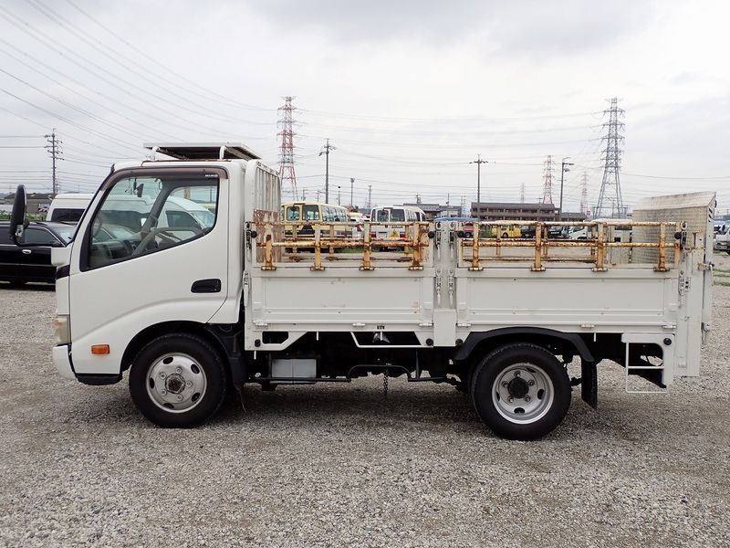 2011 Hino DUTRO BDG-XZU368M (UW-mtv23xbd749y)[7]