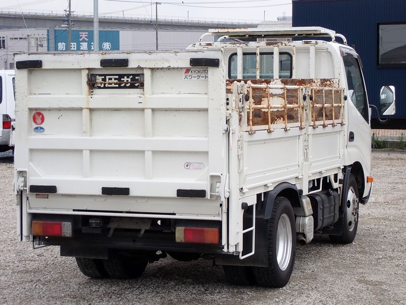 2011 Hino DUTRO BDG-XZU368M (UW-mtv23xbd749y)[5]